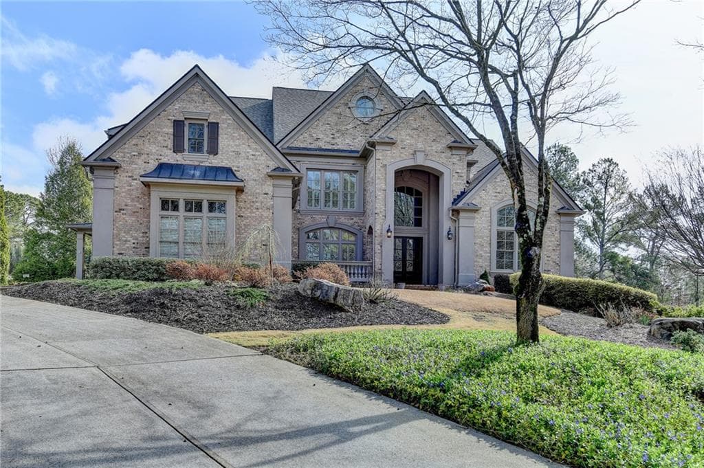 6 bedroom, 10 bathroom, 10,321 sq ft single family residence under contract at 3229 Carmichael Place, Duluth, GA 30097 — photo 9