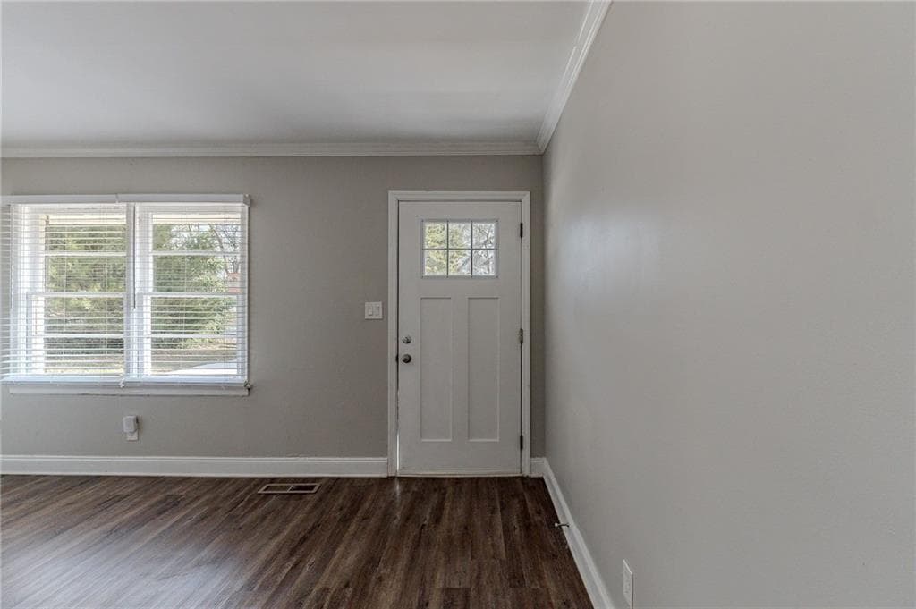 3 bedroom, 2 bathroom, 952 sq ft single family residence under contract at 1255 Glen Forest Way, Decatur, GA 30032 — photo 2