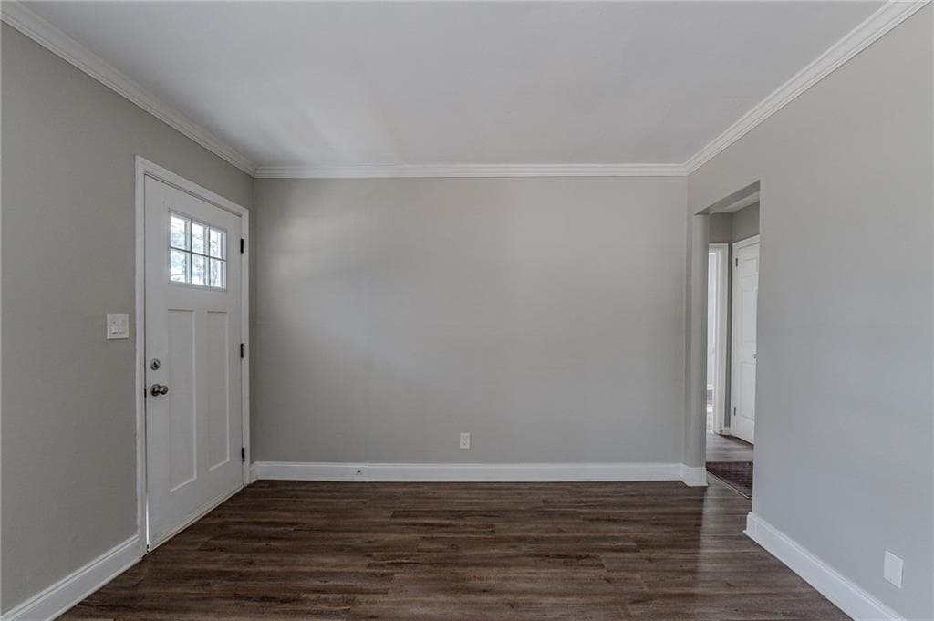 3 bedroom, 2 bathroom, 952 sq ft single family residence under contract at 1255 Glen Forest Way, Decatur, GA 30032 — photo 3
