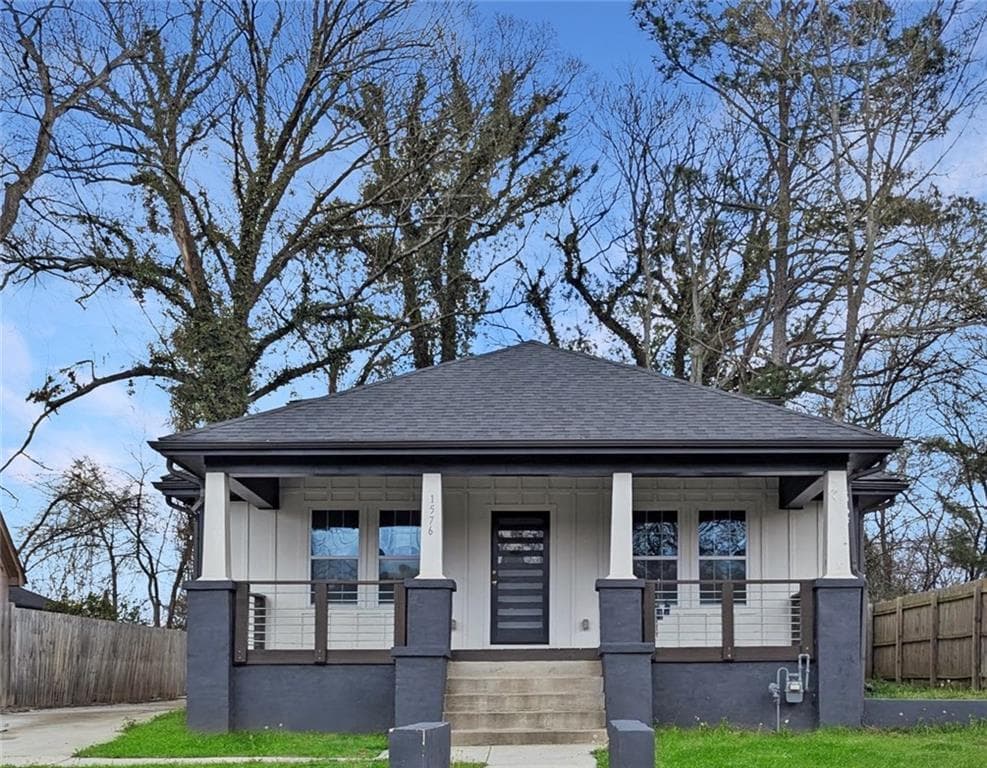 5 bedroom, 4 bathroom, 1,768 sq ft single family residence for sale at 1576 Lakewood Avenue, Atlanta, GA 30315