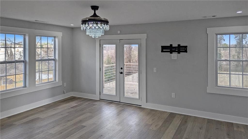 5 bedroom, 4 bathroom, 1,768 sq ft single family residence for sale at 1576 Lakewood Avenue, Atlanta, GA 30315 — photo 3