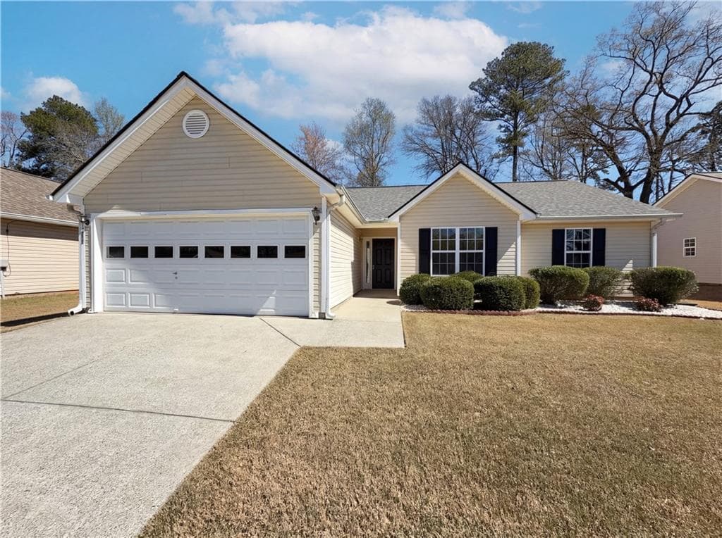 3 bedroom, 2 bathroom, 1,356 sq ft single family residence for sale at 124 Amelia Garden Way, Lawrenceville, GA 30045 — photo 6