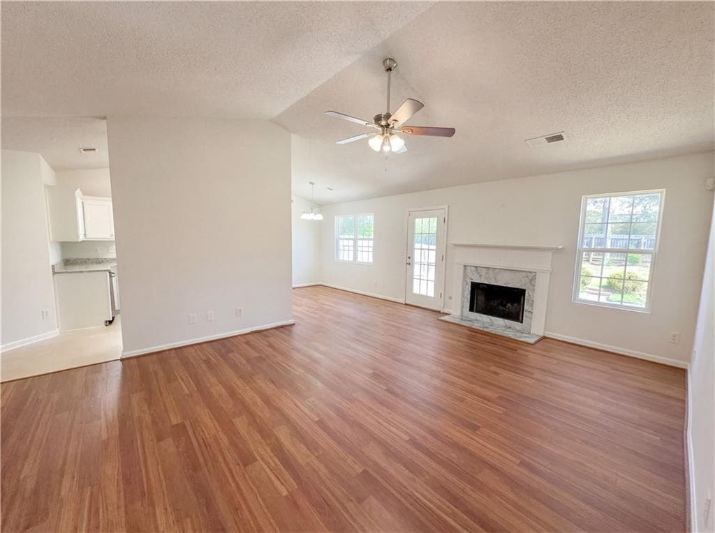 3 bedroom, 2 bathroom, 1,356 sq ft single family residence for sale at 124 Amelia Garden Way, Lawrenceville, GA 30045 — photo 7