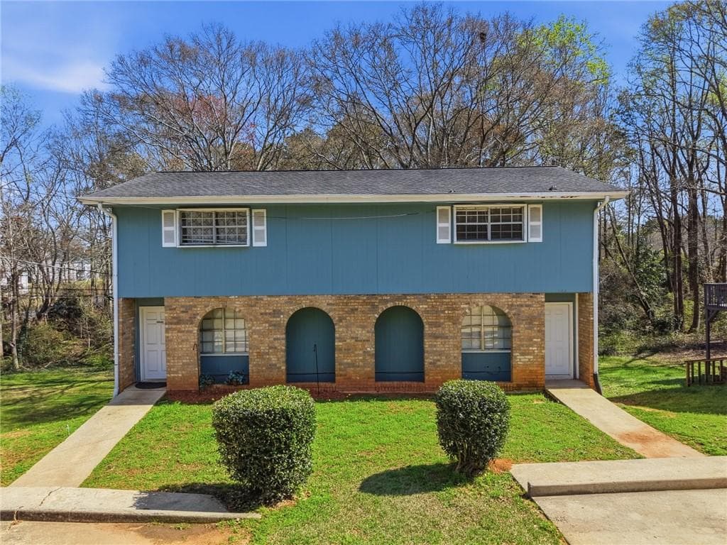 duplex sold at 1069 Laurel Lane, Conyers, GA 30012