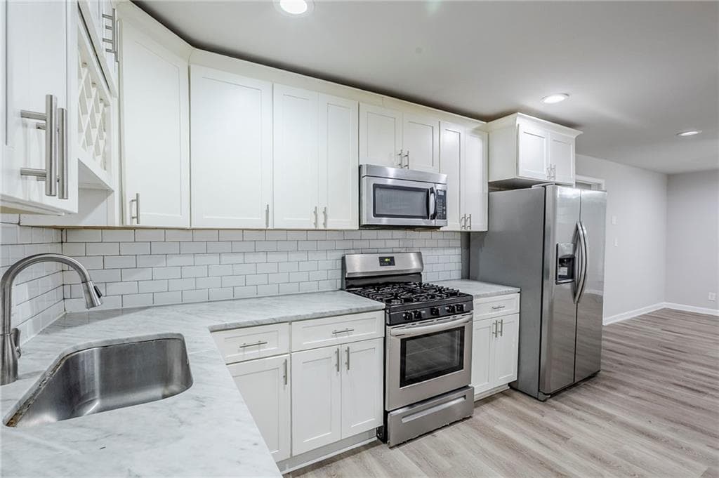 5 bedroom, 3 bathroom, 1,715 sq ft single family residence for sale at 3735 Boulder Park Drive, Atlanta, GA 30331 — photo 5