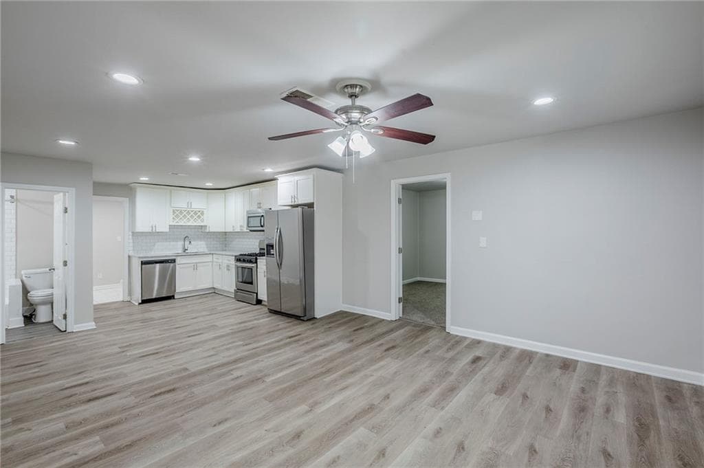 5 bedroom, 3 bathroom, 1,715 sq ft single family residence for sale at 3735 Boulder Park Drive, Atlanta, GA 30331 — photo 7