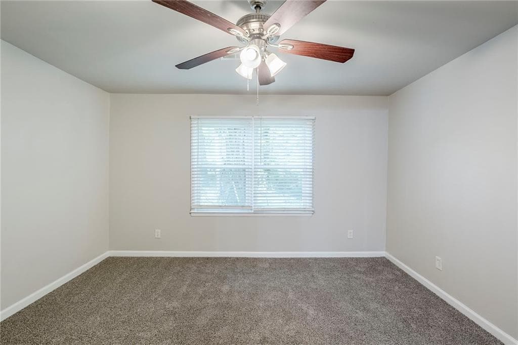 5 bedroom, 3 bathroom, 1,715 sq ft single family residence for sale at 3735 Boulder Park Drive, Atlanta, GA 30331 — photo 10