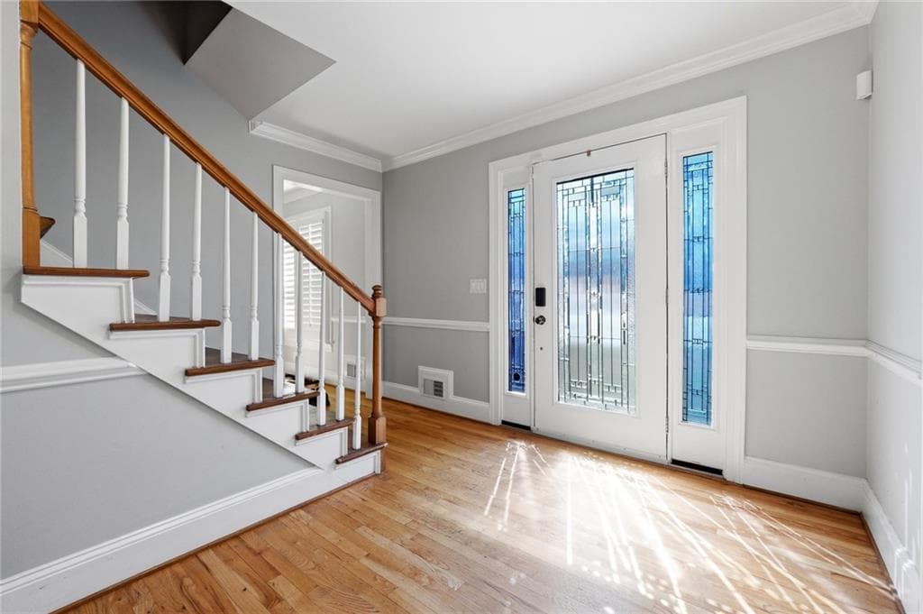 5 bedroom, 4 bathroom, 4,017 sq ft single family residence under contract at 2021 Oak Branch Way, Stone Mountain, GA 30087 — photo 2