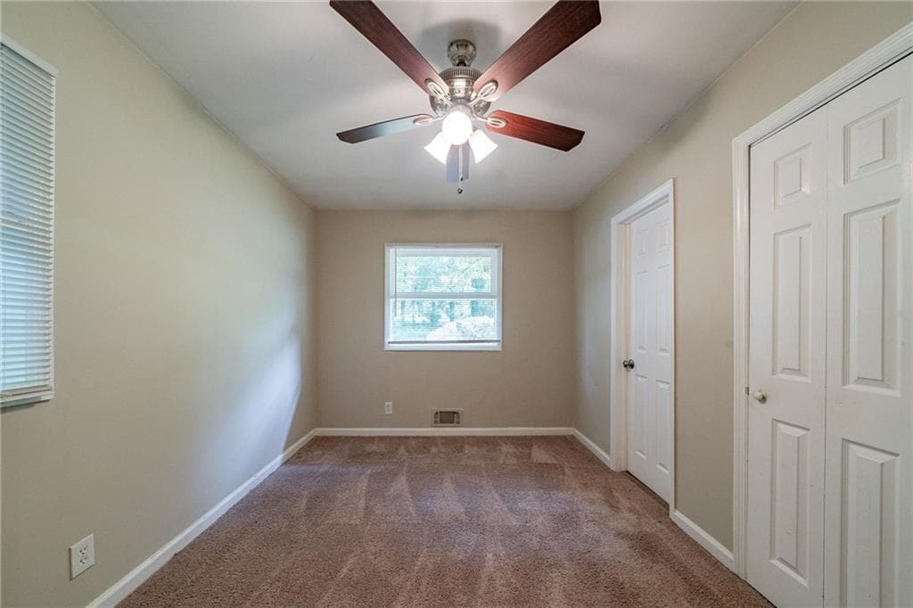 3 bedroom, 2 bathroom, 1,166 sq ft single family residence for sale at 3904 W Hilda Circle, Decatur, GA 30035 — photo 8