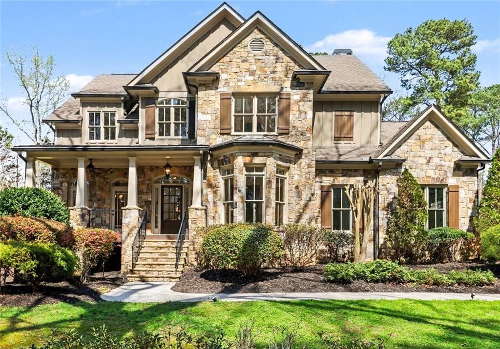 6 bedroom, 6 bathroom, 4,979 sq ft single family residence sold at 4140 Spalding Drive, Atlanta, GA 30350