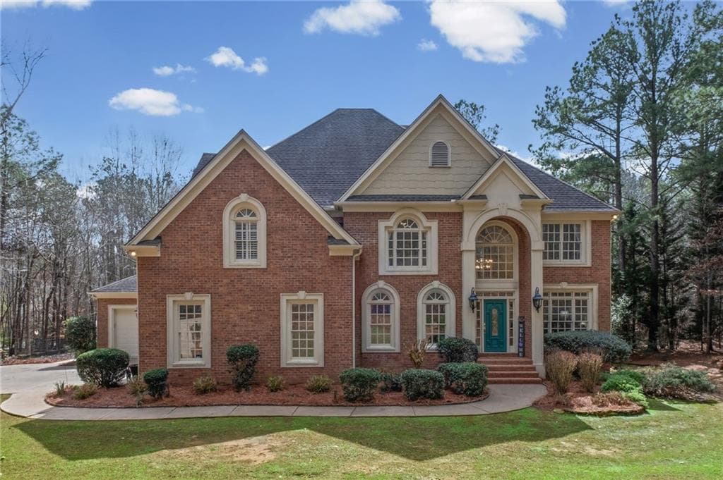 105 Smith Forest Lane, Alpharetta, GA 30004 — most recent listing photo