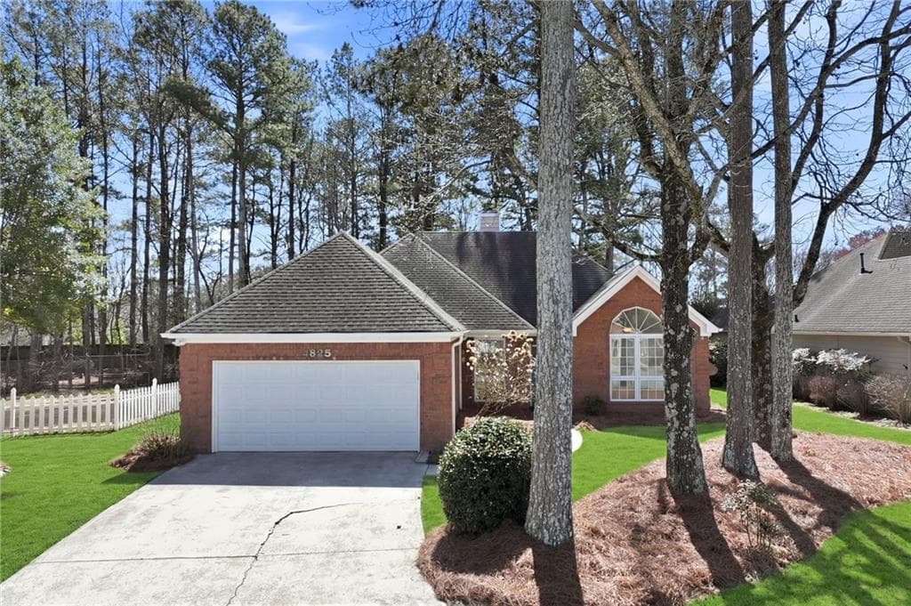 4825 Jones Bridge Woods Drive, Alpharetta, GA 30022 — most recent listing photo