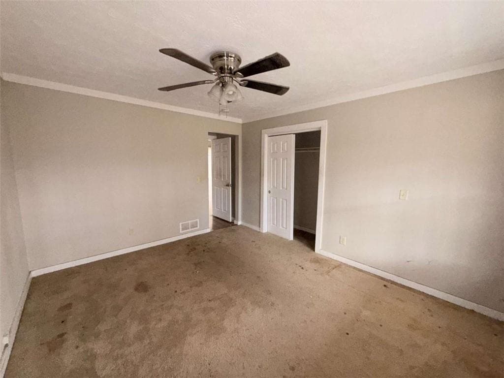 3 bedroom, 3 bathroom, 1,815 sq ft single family residence for sale at 4629 South Woodlake Lane, Conyers, GA 30013 — photo 9