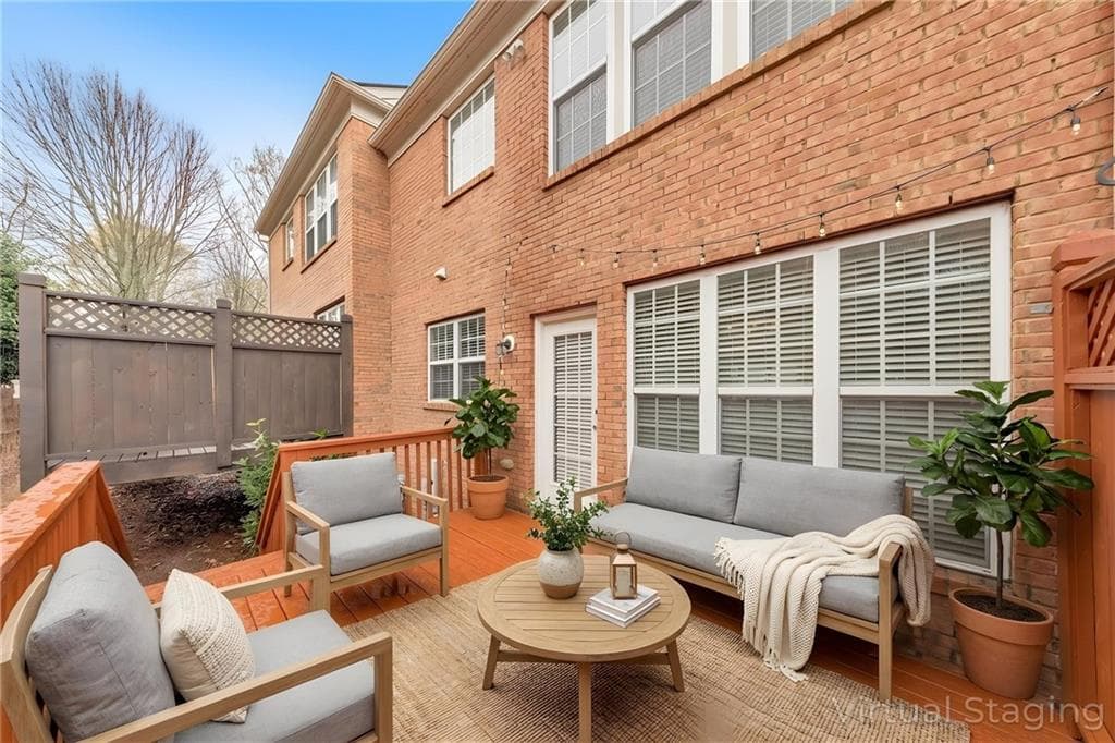 3 bedroom, 4 bathroom, 2,350 sq ft condominium for sale at 3363 Cumberland Club Drive 16, Atlanta, GA 30339 — photo 8