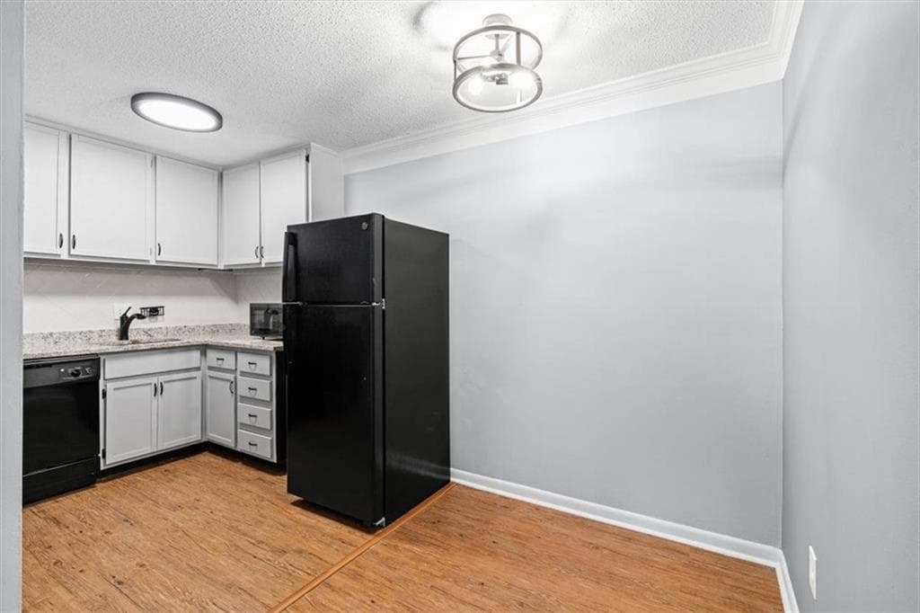 1 bedroom, 1 bathroom, 648 sq ft condominium for sale at 1225 Church Street J, Decatur, GA 30030 — photo 8