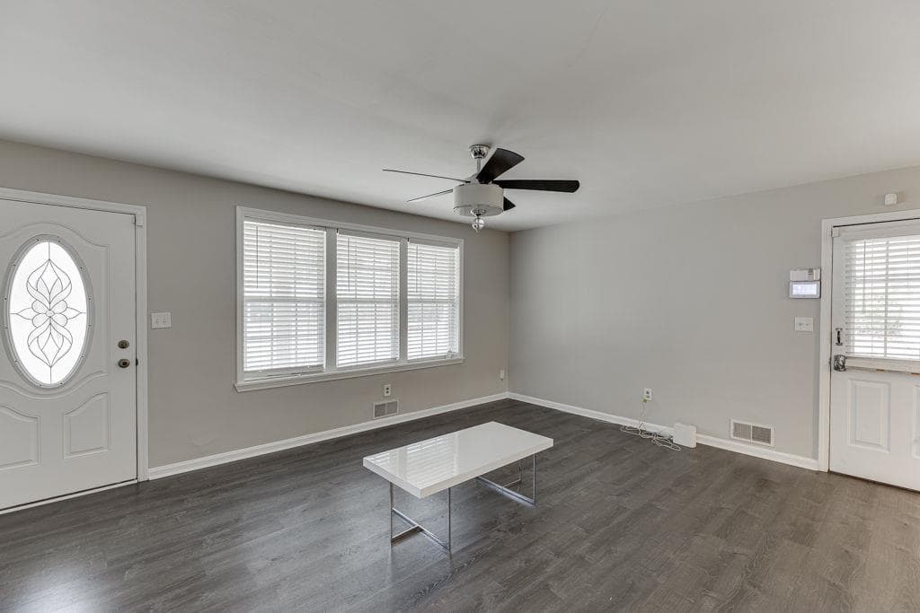 4 bedroom, 3 bathroom, 2,831 sq ft single family residence for sale at 206 College Circle, Athens, GA 30605 — photo 10