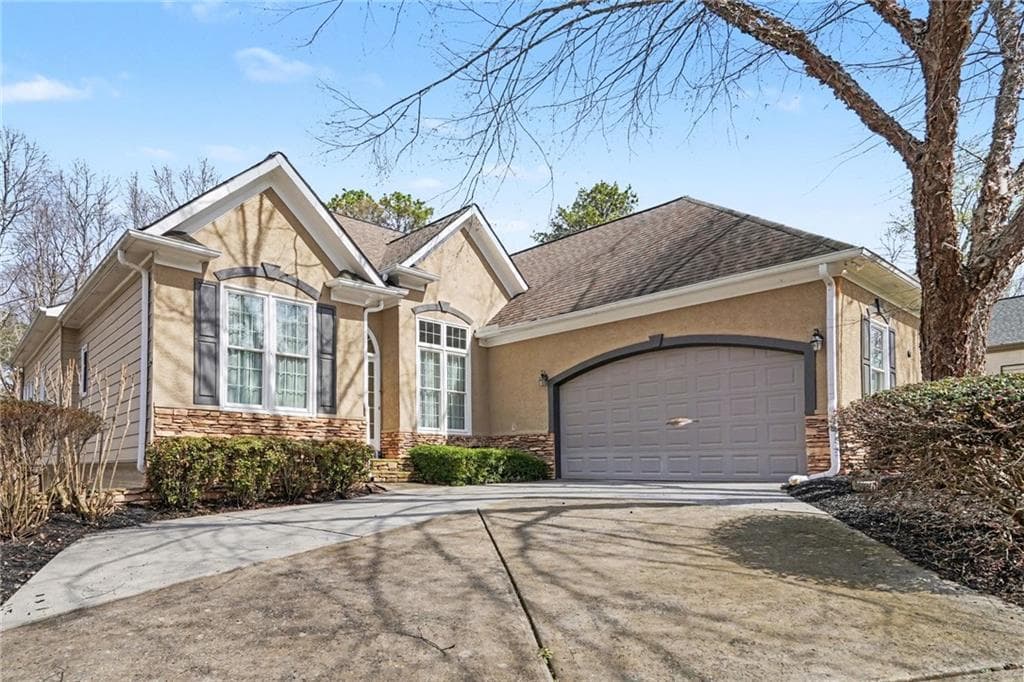 3 bedroom, 2 bathroom, 2,185 sq ft single family residence sold at 522 Chestnut Walk, Canton, GA 30114