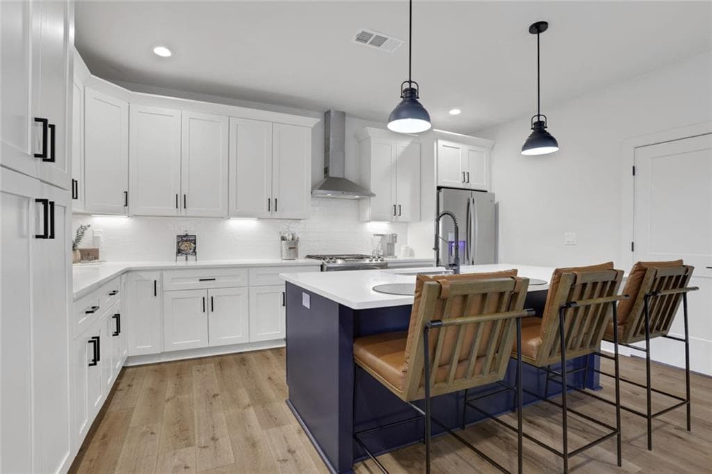 4 bedroom, 4 bathroom, 2,425 sq ft townhouse for sale at 358 Clarendon Court, Gainesville, GA 30501 — photo 9