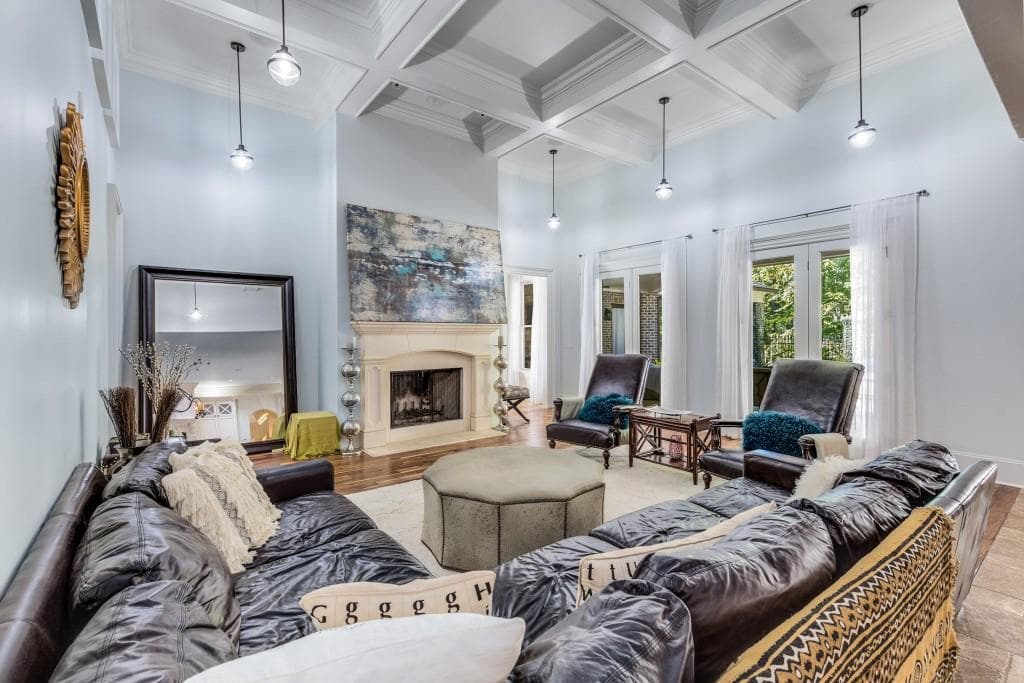 6 bedroom, 8 bathroom, 6,515 sq ft single family residence under contract at 1060 Canter Road, Atlanta, GA 30324 — photo 5