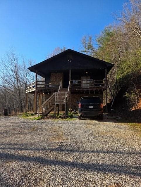 3 bedroom, 3 bathroom, 2,240 sq ft single family residence under contract at 100 Hidden Hollow Lane, Dahlonega, GA 30533 — photo 3