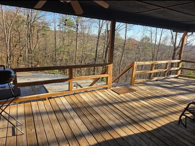 3 bedroom, 3 bathroom, 2,240 sq ft single family residence under contract at 100 Hidden Hollow Lane, Dahlonega, GA 30533 — photo 4