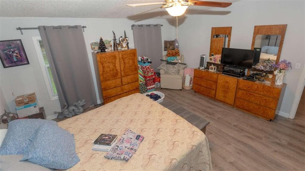 4 bedroom, 2 bathroom, 2,176 sq ft single family residence for sale at 1170 River Woods Drive, Madison, GA 30650 — photo 3