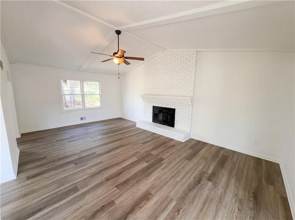 3 bedroom, 2 bathroom, 1,380 sq ft single family residence for sale at 2006 Chelsea Lane, Acworth, GA 30102 — photo 3