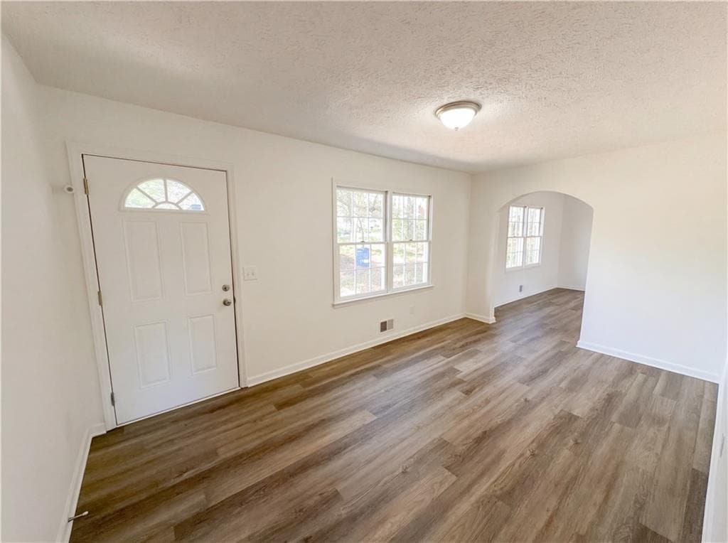 3 bedroom, 2 bathroom, 1,380 sq ft single family residence for sale at 2006 Chelsea Lane, Acworth, GA 30102 — photo 8