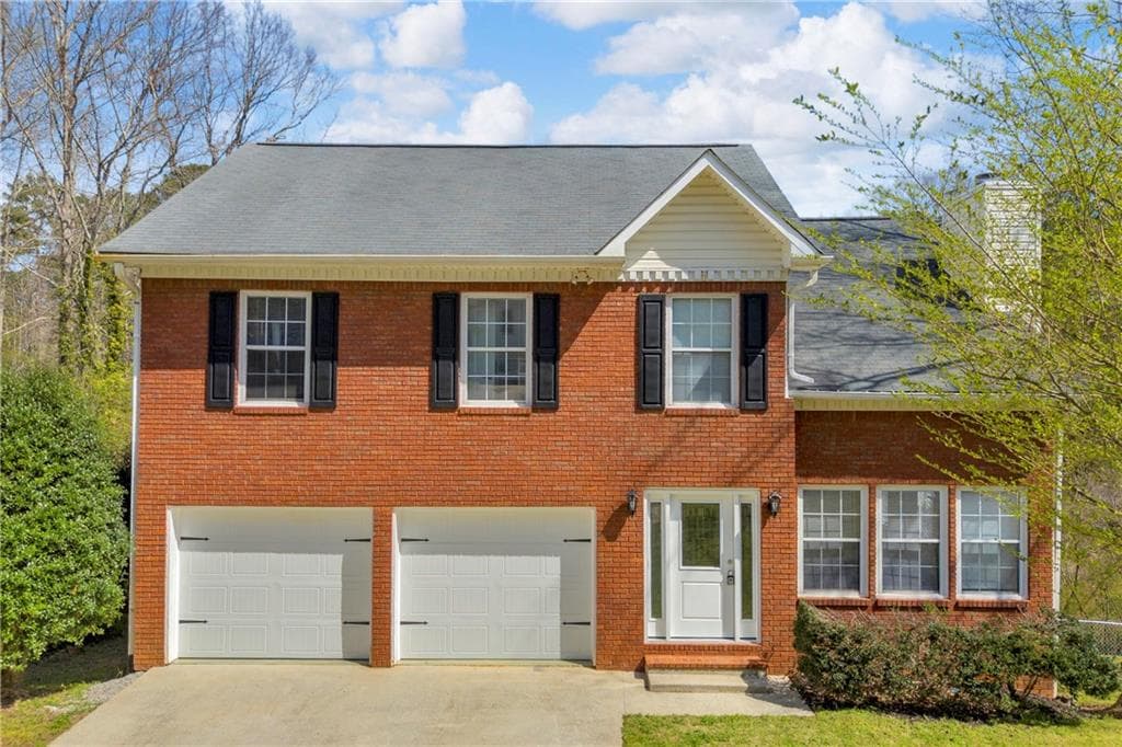 4605 Creek Bluff Drive, Sugar Hill, GA 30518 — most recent listing photo