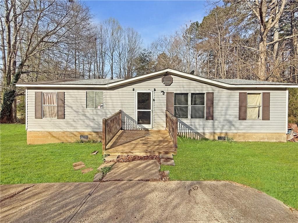 3 bedroom, 2 bathroom, 1,188 sq ft single family residence sold at 115 Aspen Lane, Alto, GA 30510