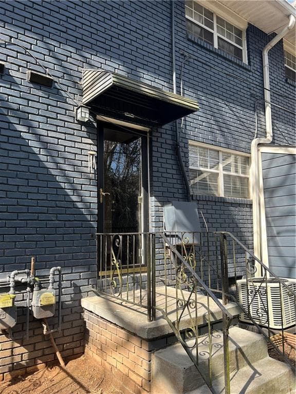 2 bedroom, 2 bathroom, 1,054 sq ft townhouse for sale at 3153 Buford Highway 5, Atlanta, GA 30329 — photo 2