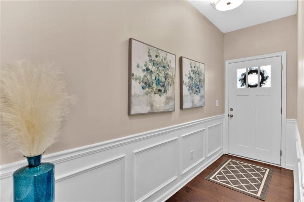 3 bedroom, 3 bathroom, 1,792 sq ft townhouse under contract at 2805 Ellis Pointe Avenue, Conyers, GA 30094 — photo 2