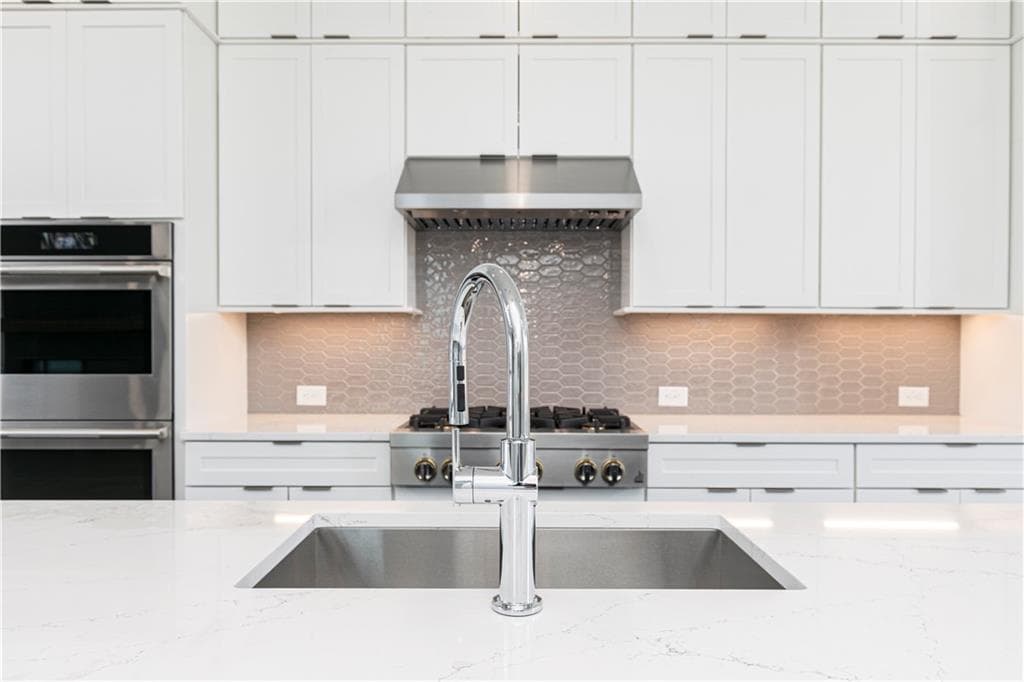 3 bedroom, 4 bathroom, 2,700 sq ft townhouse for sale at 5011 Hartwell Place, Alpharetta, GA 30009 — photo 8