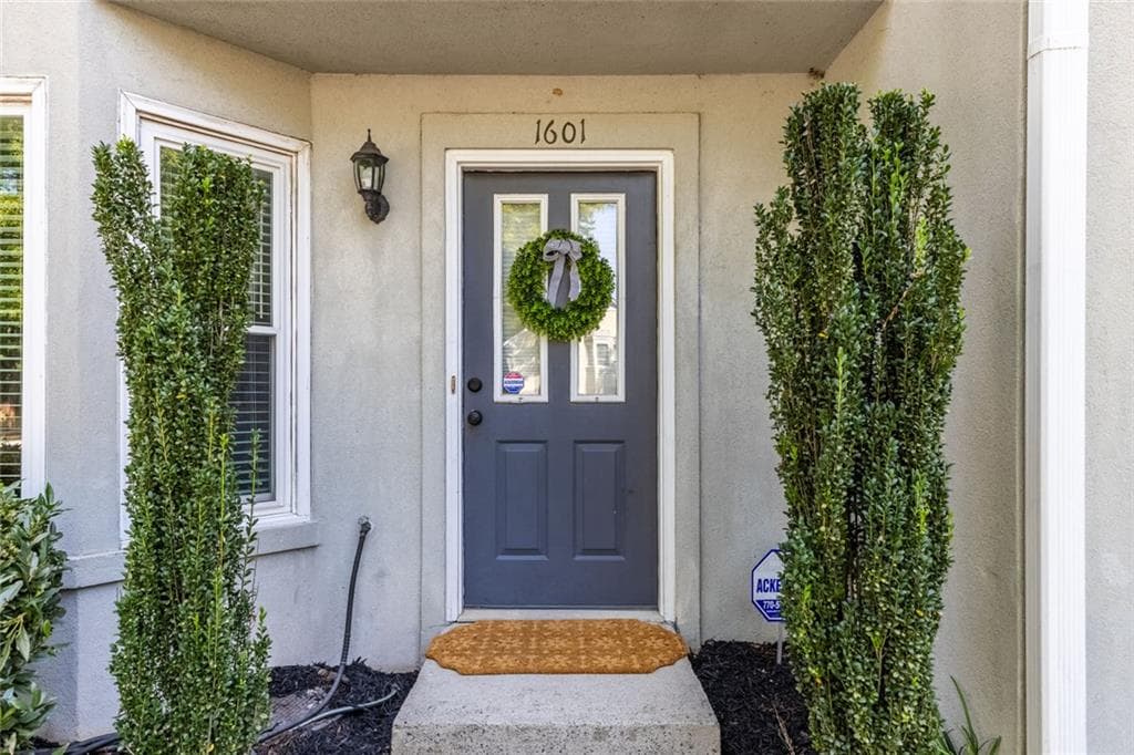 1601 Defoors Landing, Atlanta, GA 30318 — most recent listing photo
