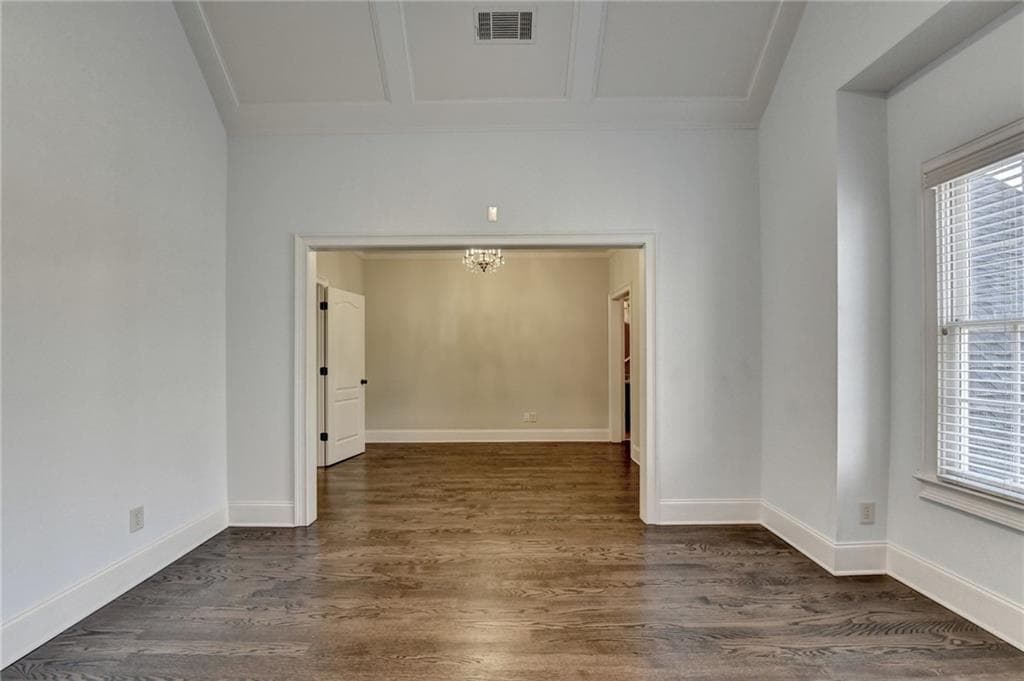 6 bedroom, 5 bathroom, 6,209 sq ft single family residence for sale at 2895 Shumard Oak Drive, Braselton, GA 30517 — photo 6