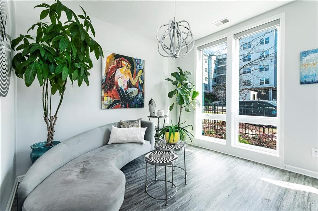 2 bedroom, 3 bathroom, 1,152 sq ft townhouse sold at 462 Latta Street, Atlanta, GA 30308