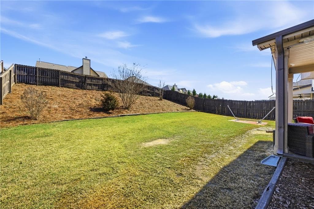 4 bedroom, 3 bathroom, 2,564 sq ft single family residence for sale at 1112 Deadwood Trail, Loganville, GA 30052 — photo 6
