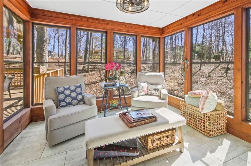 3 bedroom, 2 bathroom, 1,878 sq ft single family residence for sale at 334 Lake View Trace, Jasper, GA 30143 — photo 6