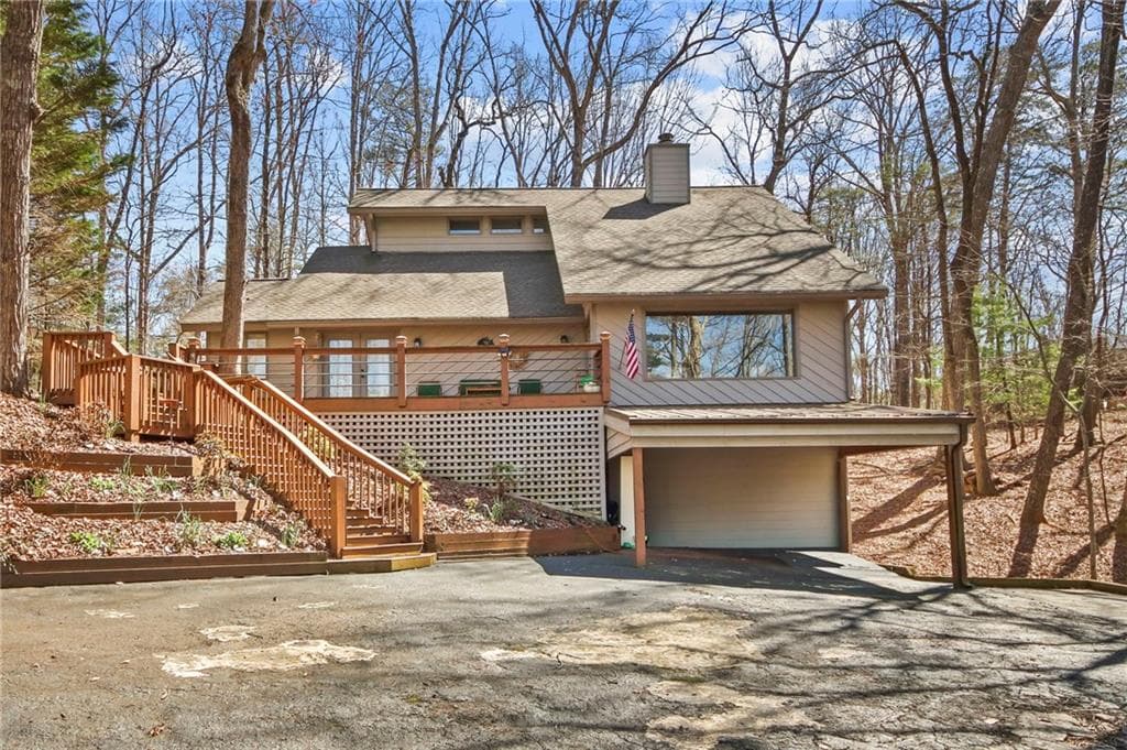 3 bedroom, 2 bathroom, 1,878 sq ft single family residence for sale at 334 Lake View Trace, Jasper, GA 30143