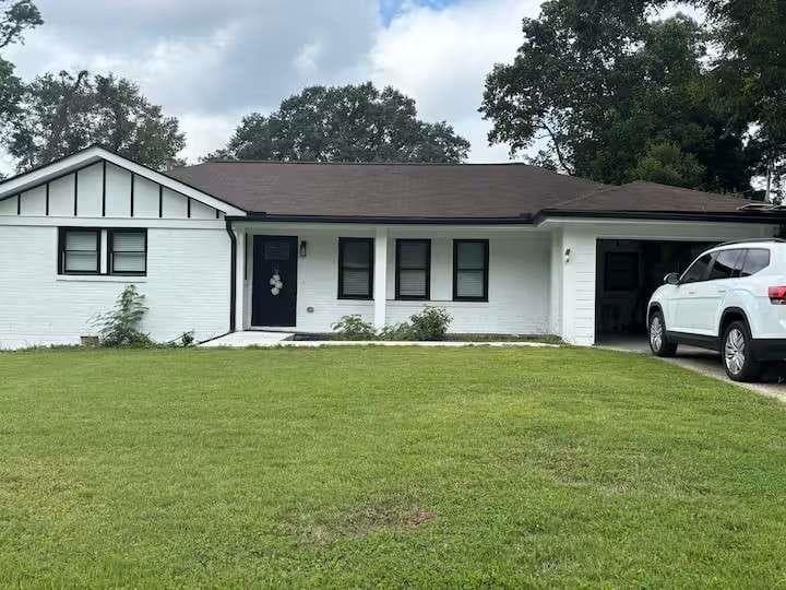 3 bedroom, 2 bathroom, 1,329 sq ft single family residence for sale at 2301 Amber Way, Decatur, GA 30032