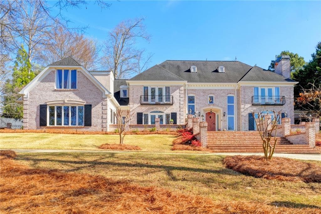 6 bedroom, 8 bathroom, 7,196 sq ft single family residence under contract at 2035 Derby Lane, Braselton, GA 30517