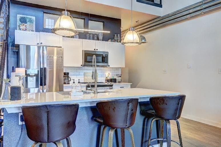 2 bedroom, 2 bathroom, 1,270 sq ft condominium for sale at 260 18th Street 10302, Atlanta, GA 30363 — photo 4