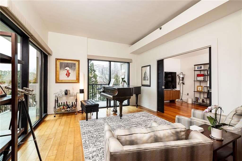 4561 Olde Perimeter Way 401, Dunwoody, GA 30346 — most recent listing photo