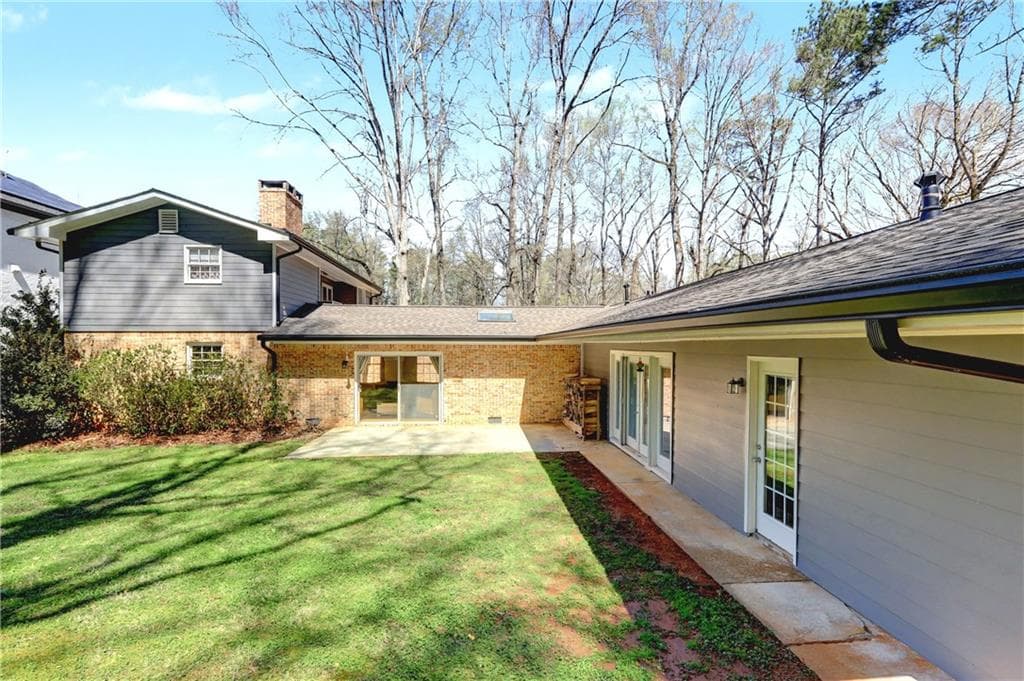 4 bedroom, 4 bathroom, 3,856 sq ft single family residence for sale at 5213 Oxbow Road, Stone Mountain, GA 30087 — photo 5