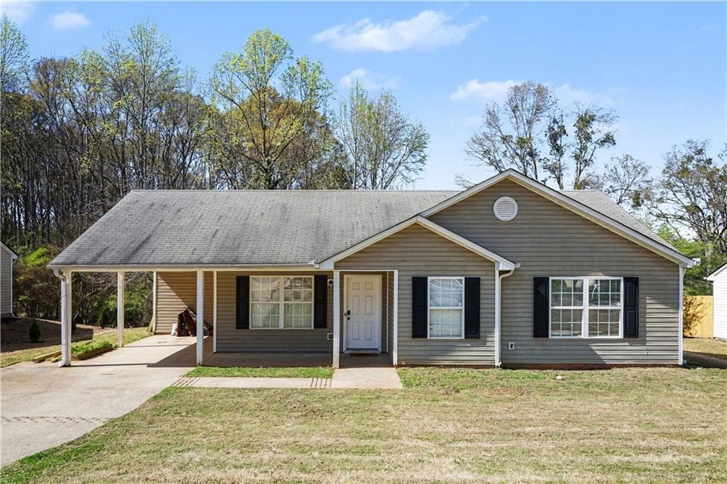 3 bedroom, 2 bathroom, 1,231 sq ft single family residence under contract at 427 Shenandoah Court, Winder, GA 30680 — photo 7