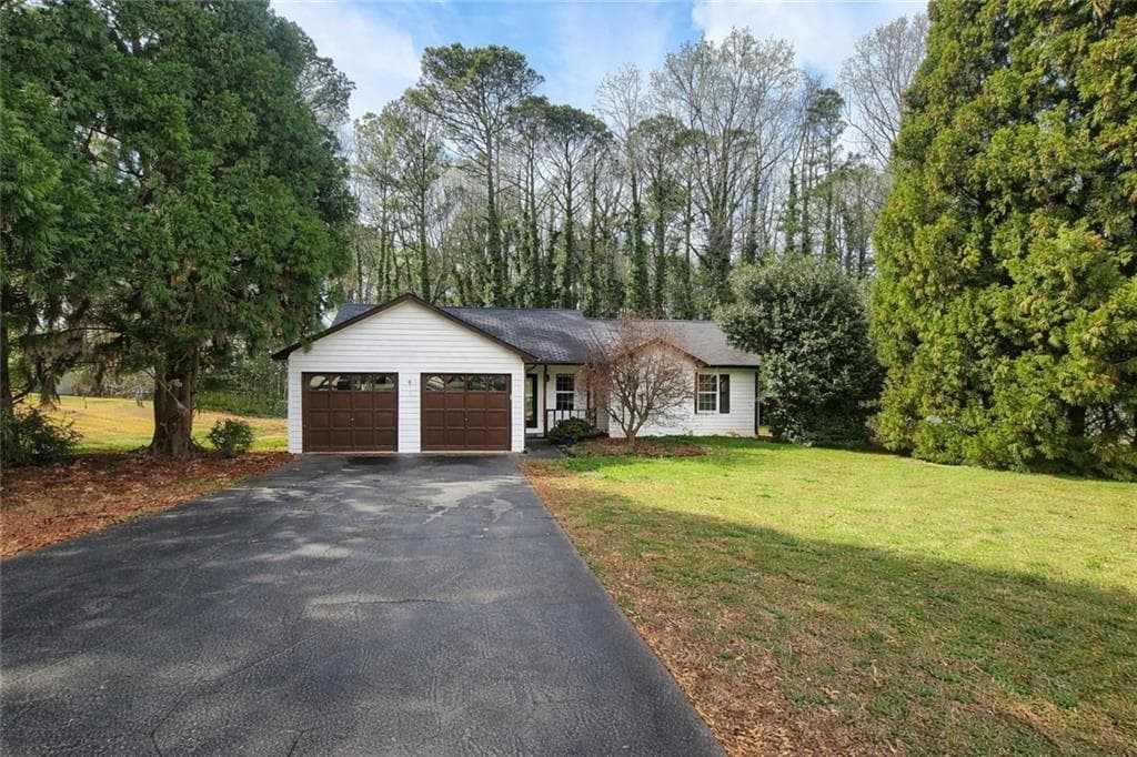 7847 Sugarland Drive, Jonesboro, GA 30236 — most recent listing photo