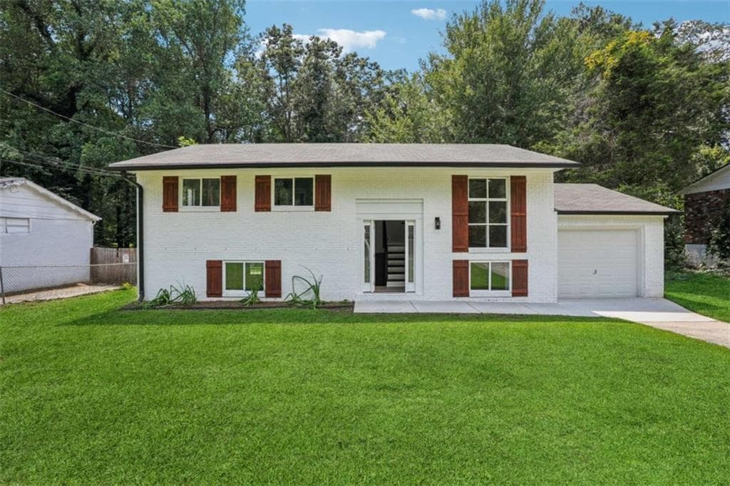 1349 Heather Circle, Riverdale, GA 30296 — most recent listing photo