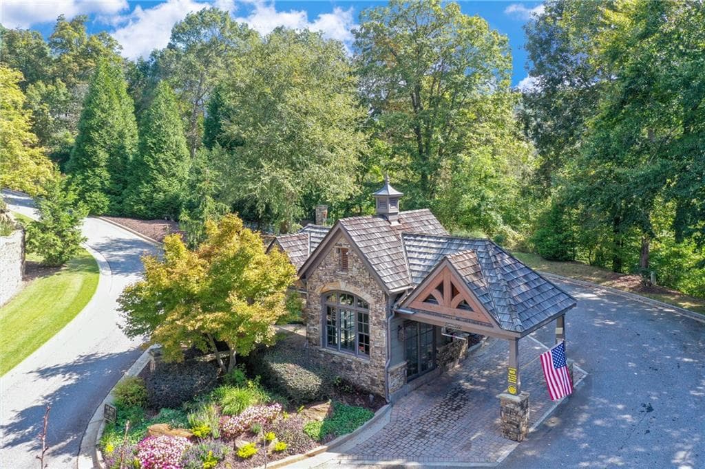 single family residence sold at 1012 Bear Paw Ridge, Dahlonega, GA 30533