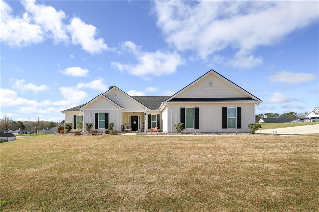 122 Advent Drive, Winder, GA 30680 — most recent listing photo