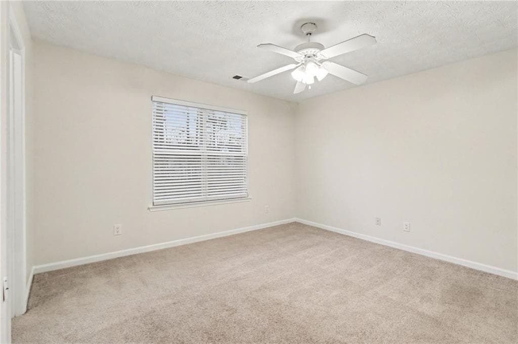 3 bedroom, 2 bathroom, 1,560 sq ft single family residence under contract at 725 River Mist Drive, Jonesboro, GA 30238 — photo 9